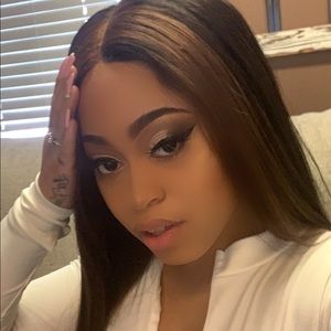 Meet your Posher, Zhanè